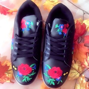 🌼FOREVER Beautiful Casual Shoes🌼
